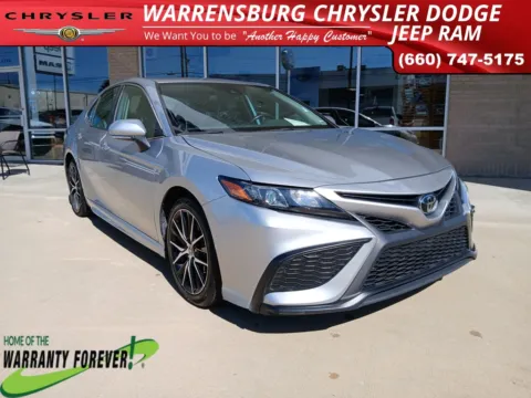 Silver 2023 Toyota Camry SE for sale in Warrensburg, MO