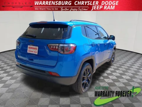 Another view of 2026 Jeep Compass Latitude for sale in Warrensburg, MO at Warrensburg CDJR