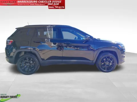 Photos of 2026 Jeep Compass Latitude for sale in Warrensburg, MO at Warrensburg CDJR