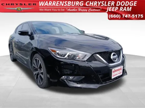 Black 2018 Nissan Maxima 3.5 SV for sale in Warrensburg, MO