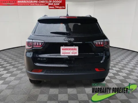 More photos of 2026 Jeep Compass Latitude at Warrensburg CDJR, MO