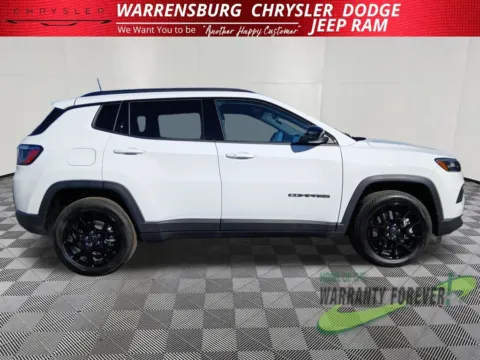 Photos of 2026 Jeep Compass Latitude for sale in Warrensburg, MO at Warrensburg CDJR