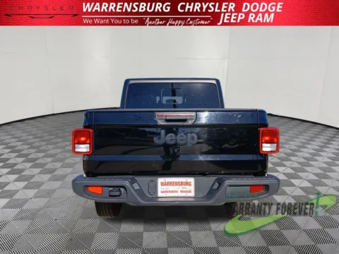 More photos of 2023 Jeep Gladiator Sport S at Warrensburg CDJR, MO