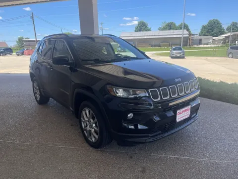 Another view of 2022 Jeep Compass Latitude Lux for sale in California, MO at California CDJR