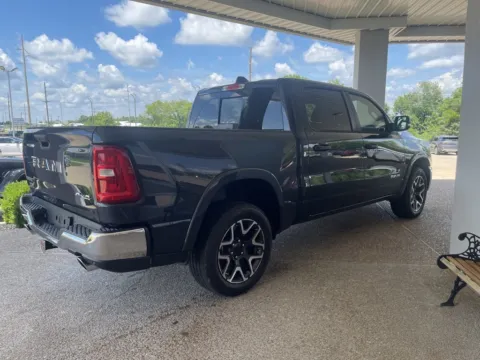 More photos of 2025 Ram 1500 Big Horn/Lone Star at California CDJR, MO