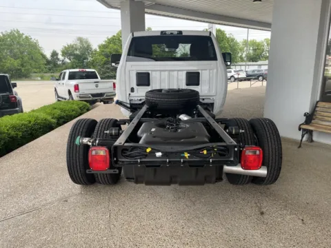 More photos of 2025 Ram 3500 Tradesman at California CDJR, MO
