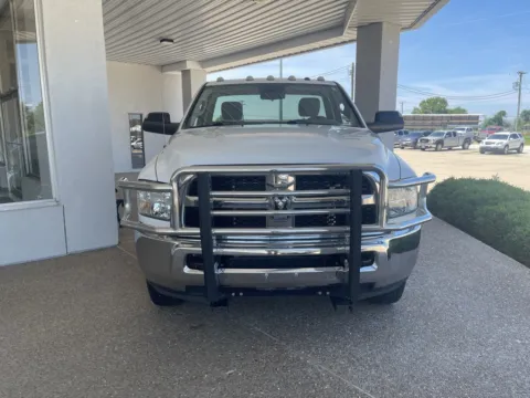 Photos of 2016 Ram 3500 Tradesman for sale in California, MO at California CDJR