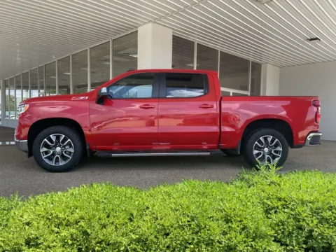 More photos of 2024 Chevrolet Silverado 1500 LT at California CDJR, MO