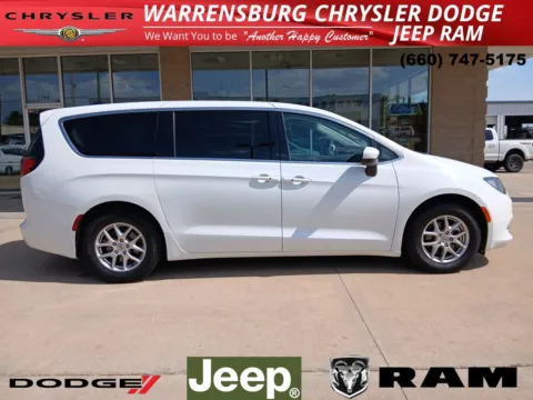Photos of 2022 Chrysler Voyager LX for sale in Warrensburg, MO at Warrensburg CDJR