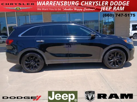 Photos of 2020 Kia Sorento S for sale in Warrensburg, MO at Warrensburg CDJR