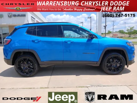 Photos of 2025 Jeep Compass Latitude for sale in Warrensburg, MO at Warrensburg CDJR