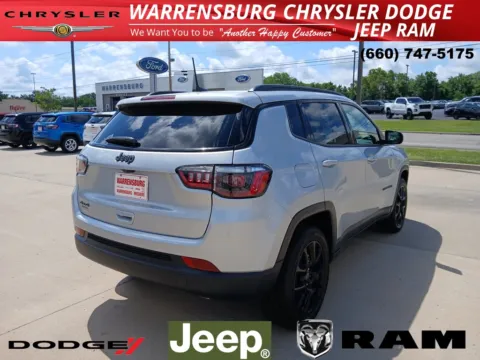 Another view of 2025 Jeep Compass Latitude for sale in Warrensburg, MO at Warrensburg CDJR