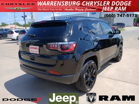 Another view of 2025 Jeep Compass Latitude for sale in Warrensburg, MO at Warrensburg CDJR