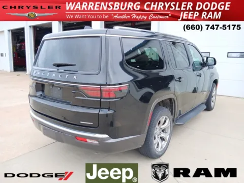 Photos of 2022 Jeep Wagoneer Series II for sale in Warrensburg, MO at Warrensburg CDJR