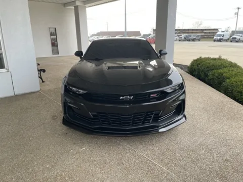 Photos of 2021 Chevrolet Camaro SS for sale in California, MO at California CDJR