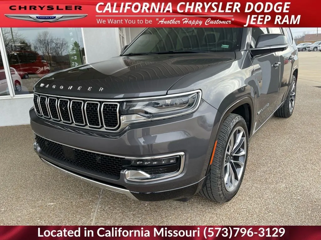 Gray 2022 Jeep Wagoneer Series III for sale in California, MO