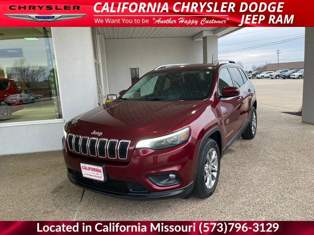 Red 2021 Jeep Cherokee Latitude Lux for sale in California, MO