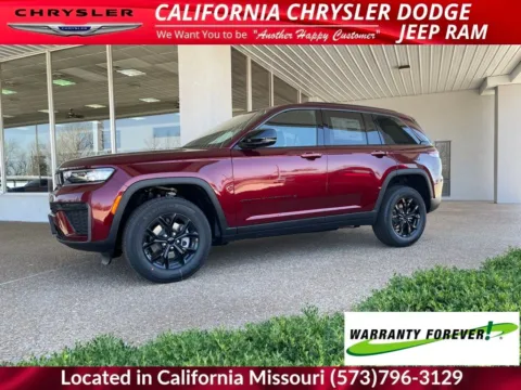 More photos of 2026 Jeep Grand Cherokee Laredo Altitude at California CDJR, MO