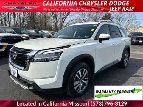 Another view of 2022 Nissan Pathfinder SL for sale in California, MO at California CDJR