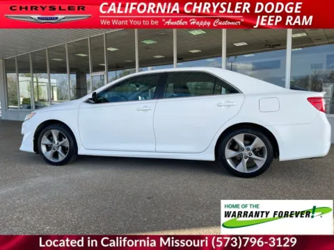 More photos of 2014 Toyota Camry SE at California CDJR, MO