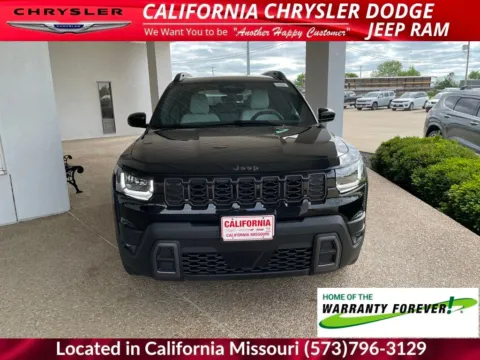 Photos of 2026 Jeep Cherokee Laredo for sale in California, MO at California CDJR