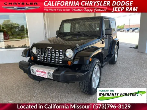 Black 2009 Jeep Wrangler Sahara for sale in California, MO