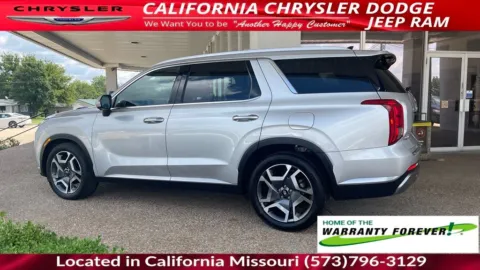 More photos of 2024 Hyundai Palisade SEL at California CDJR, MO