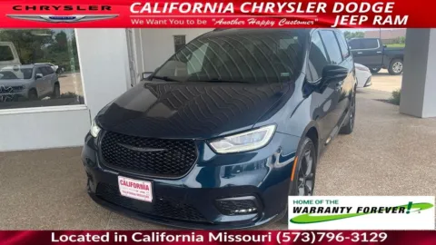 Blue 2023 Chrysler Pacifica Limited for sale in California, MO