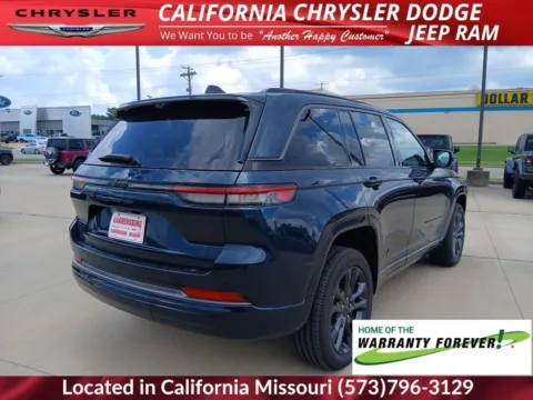 Another view of 2026 Jeep Grand Cherokee Limited Reserve for sale in California, MO at California CDJR