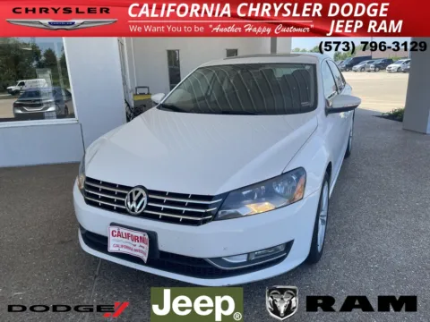 White 2012 Volkswagen Passat TDI SE for sale in California, MO