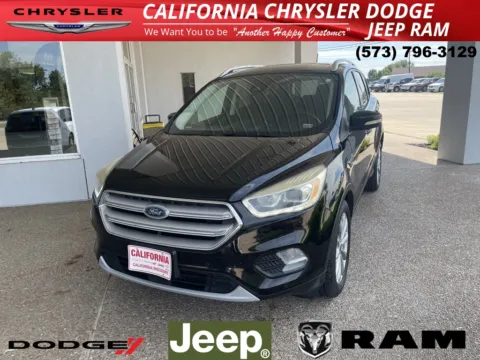 Black 2018 Ford Escape Titanium for sale in California, MO