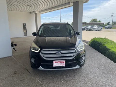 Photos of 2018 Ford Escape Titanium for sale in California, MO at California CDJR