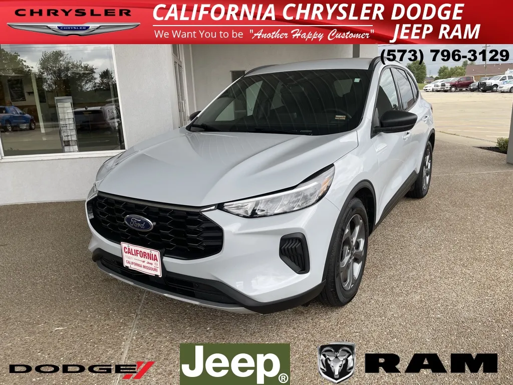 Silver 2025 Ford Escape ST-Line for sale in California, MO