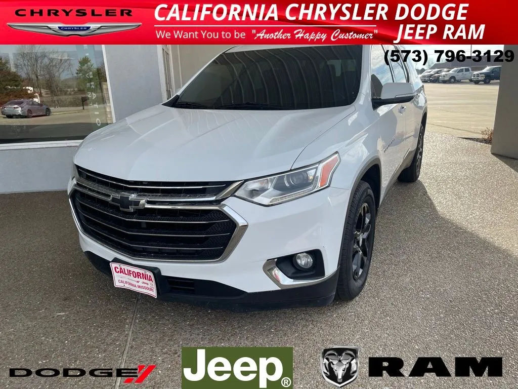 White 2019 Chevrolet Traverse LT for sale in California, MO
