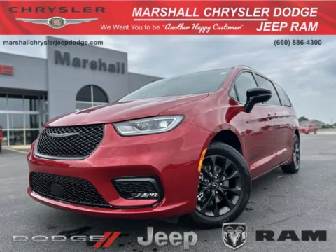 Red 2025 Chrysler Pacifica Select for sale in Marshall, MO