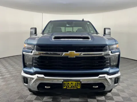 Photos of 2026 Chevrolet Silverado 3500HD LT for sale in Longview, WA at Chevrolet Longview