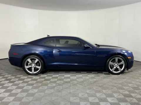 More photos of 2011 Chevrolet Camaro 1LT at Chevrolet Longview, WA