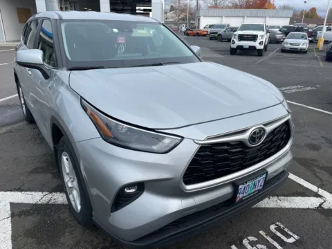 Photos of 2023 Toyota Highlander L for sale in Longview, WA at Chevrolet Longview