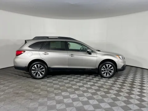 More photos of 2017 Subaru Outback 2.5i at Chevrolet Longview, WA