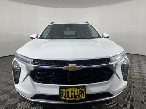 Photos of 2026 Chevrolet Trax LT for sale in Longview, WA at Chevrolet Longview