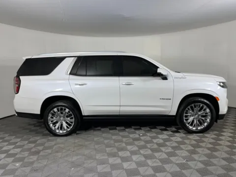 More photos of 2021 Chevrolet Tahoe High Country at Chevrolet Longview, WA