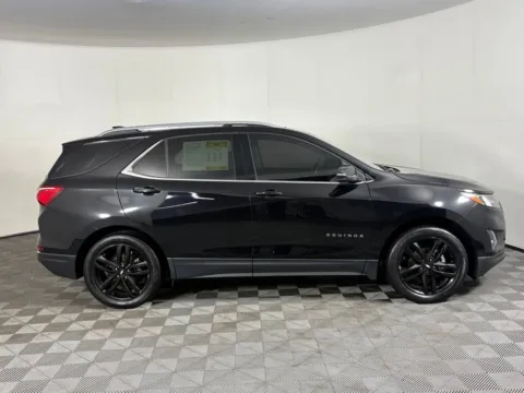 More photos of 2020 Chevrolet Equinox LT at Chevrolet Longview, WA