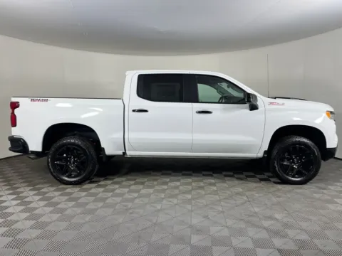 More photos of 2026 Chevrolet Silverado 1500 LT Trail Boss at Bud Clary Chevrolet Longview, WA
