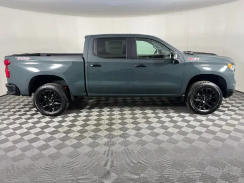 More photos of 2026 Chevrolet Silverado 1500 LT Trail Boss at Bud Clary Chevrolet Longview, WA