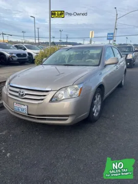 Brown 2006 Toyota Avalon XL for sale in Longview, WA
