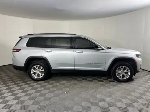 More photos of 2022 Jeep Grand Cherokee L Limited at Chevrolet Longview, WA