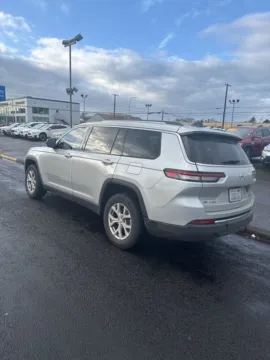 More photos of 2022 Jeep Grand Cherokee L Limited at Chevrolet Longview, WA