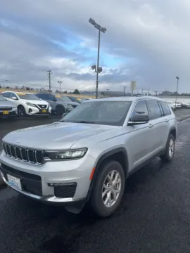 Photos of 2022 Jeep Grand Cherokee L Limited for sale in Longview, WA at Chevrolet Longview