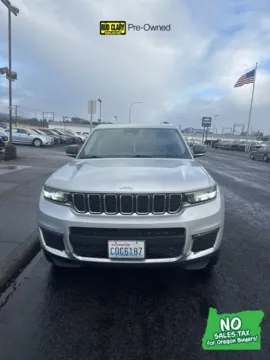 Silver 2022 Jeep Grand Cherokee L Limited for sale in Longview, WA