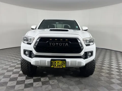Photos of 2018 Toyota Tacoma TRD Sport for sale in Longview, WA at Chevrolet Longview